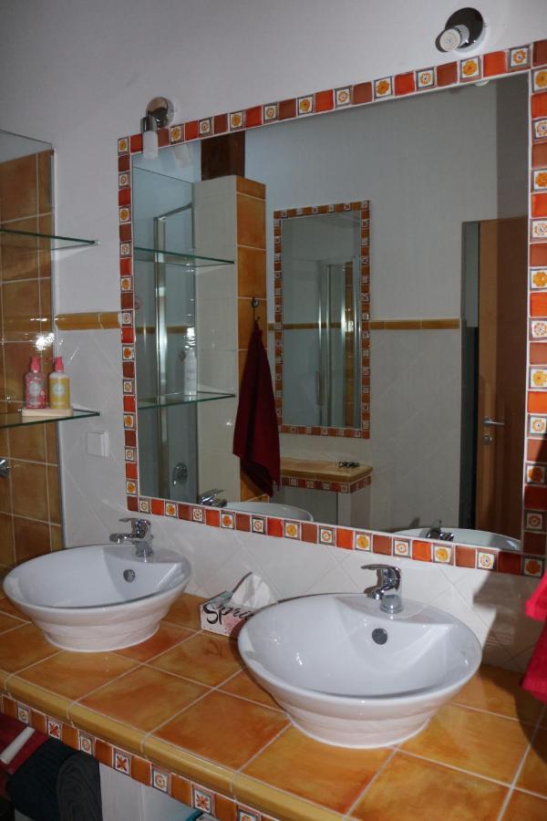 Helle, Offene Dachgeschosswohnung Mit Terrasse Oberloisdorf Esterno foto